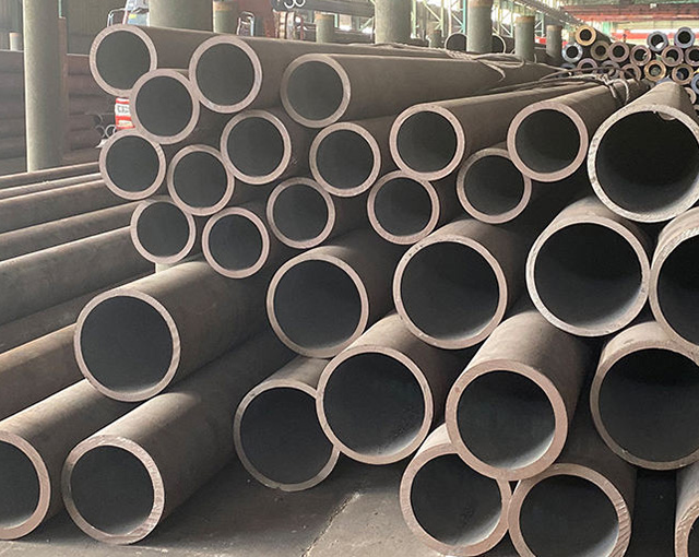 15CrMoG Seamless Alloy Steel Pipe